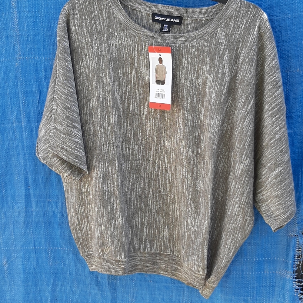 Ladies DKNY blouse color sage green